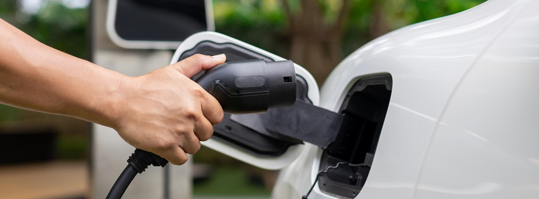 Wat zijn de voordelen van een elektrische auto leasen?